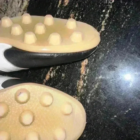 Etonic Soccer Cleats “Argentina” Size 8 / Black White - Picture 11 of 13